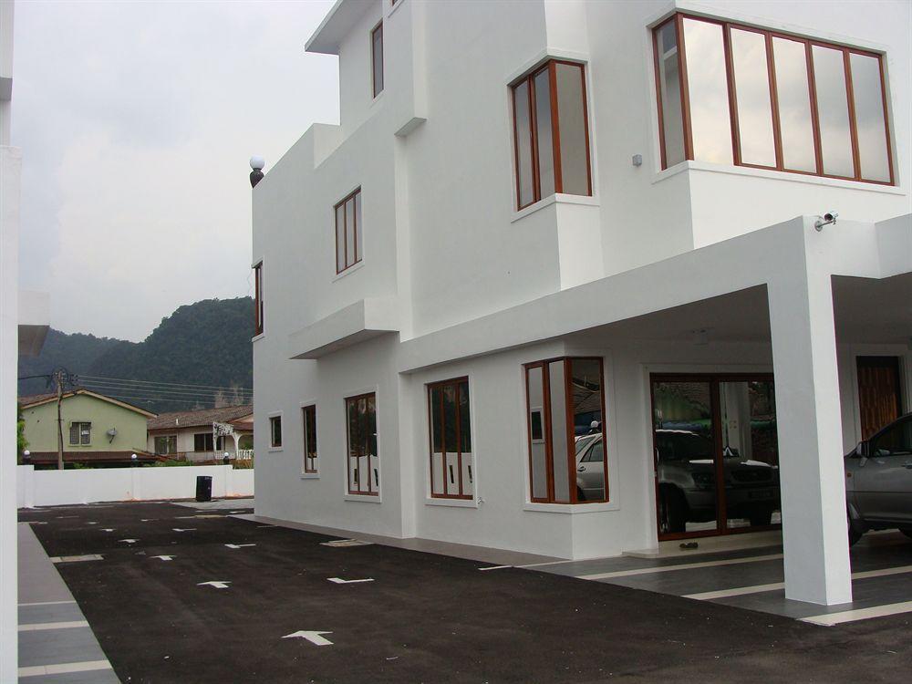 White House Homestay Ipoh Esterno foto