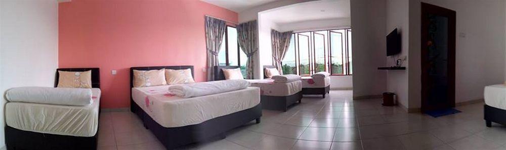 White House Homestay Ipoh Esterno foto