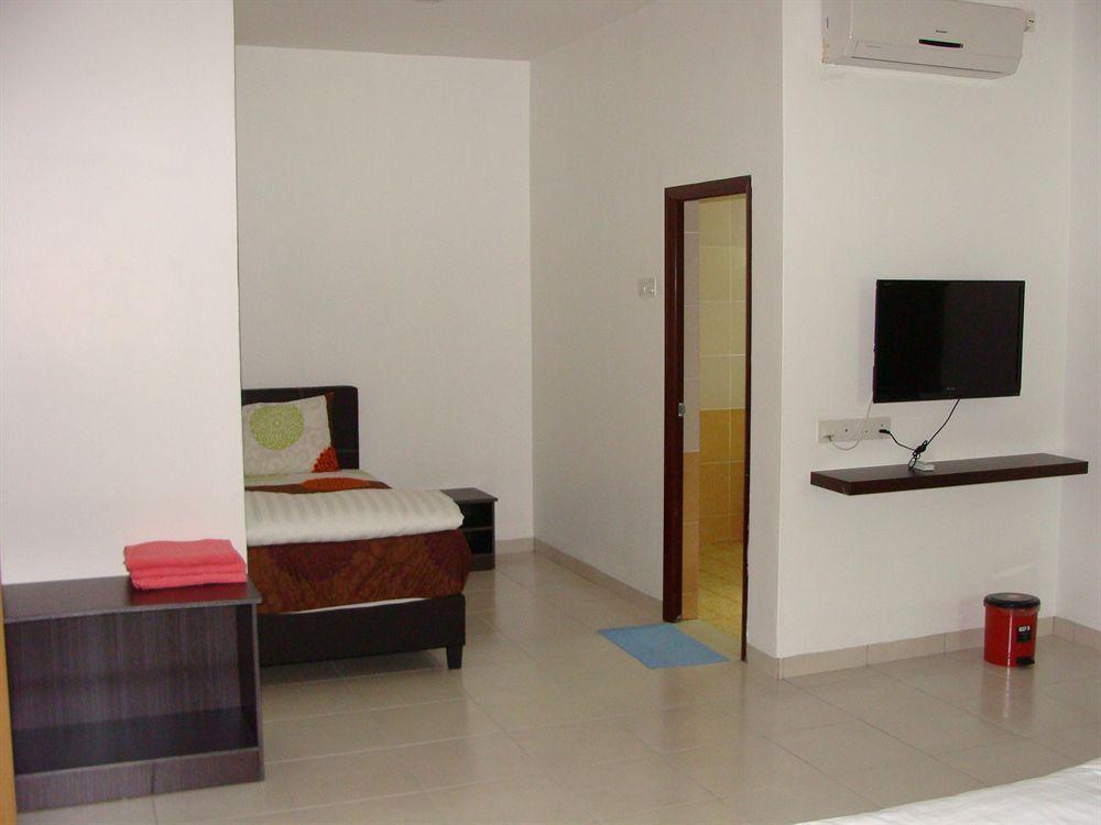 White House Homestay Ipoh Esterno foto