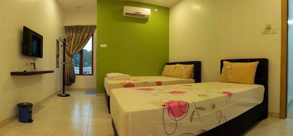 White House Homestay Ipoh Esterno foto