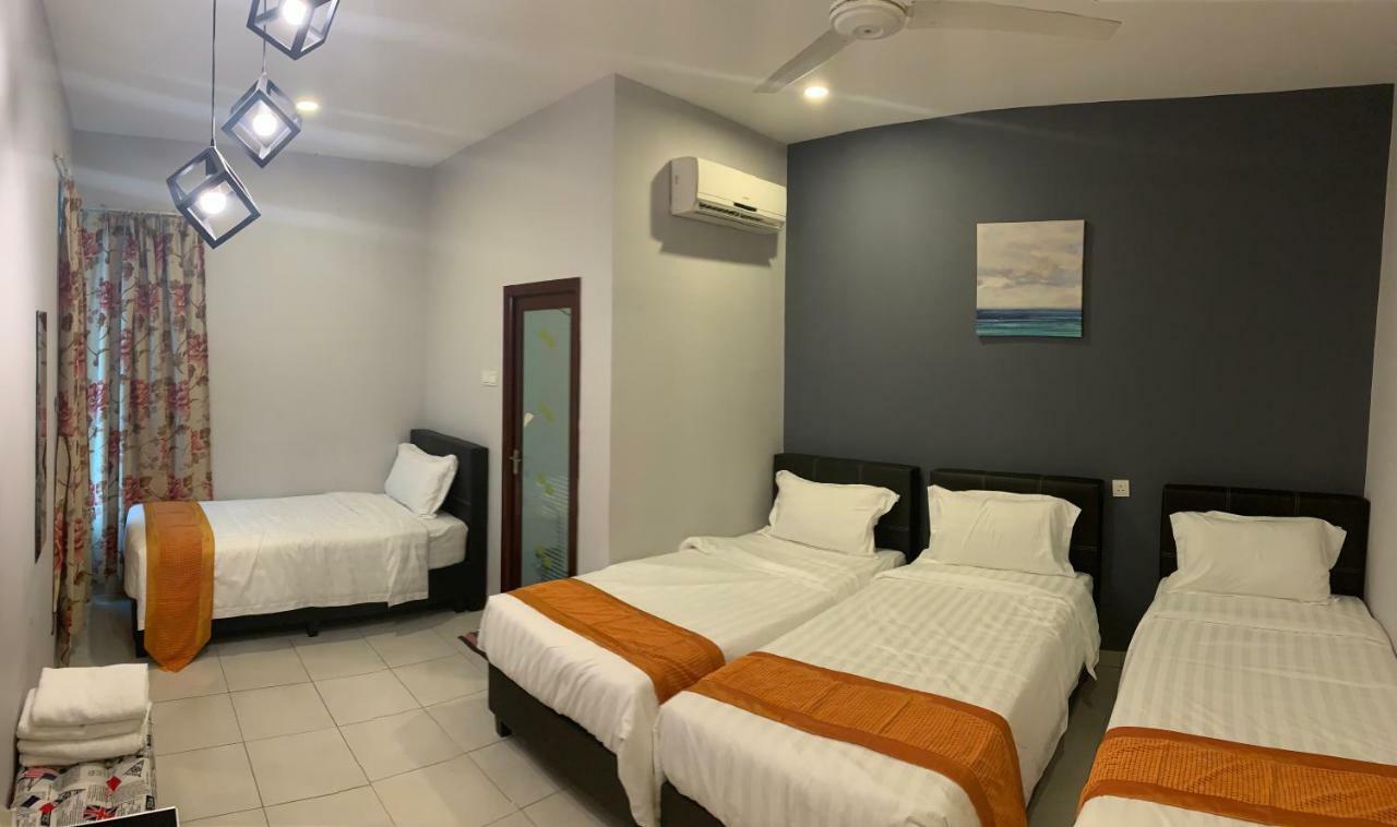 White House Homestay Ipoh Esterno foto